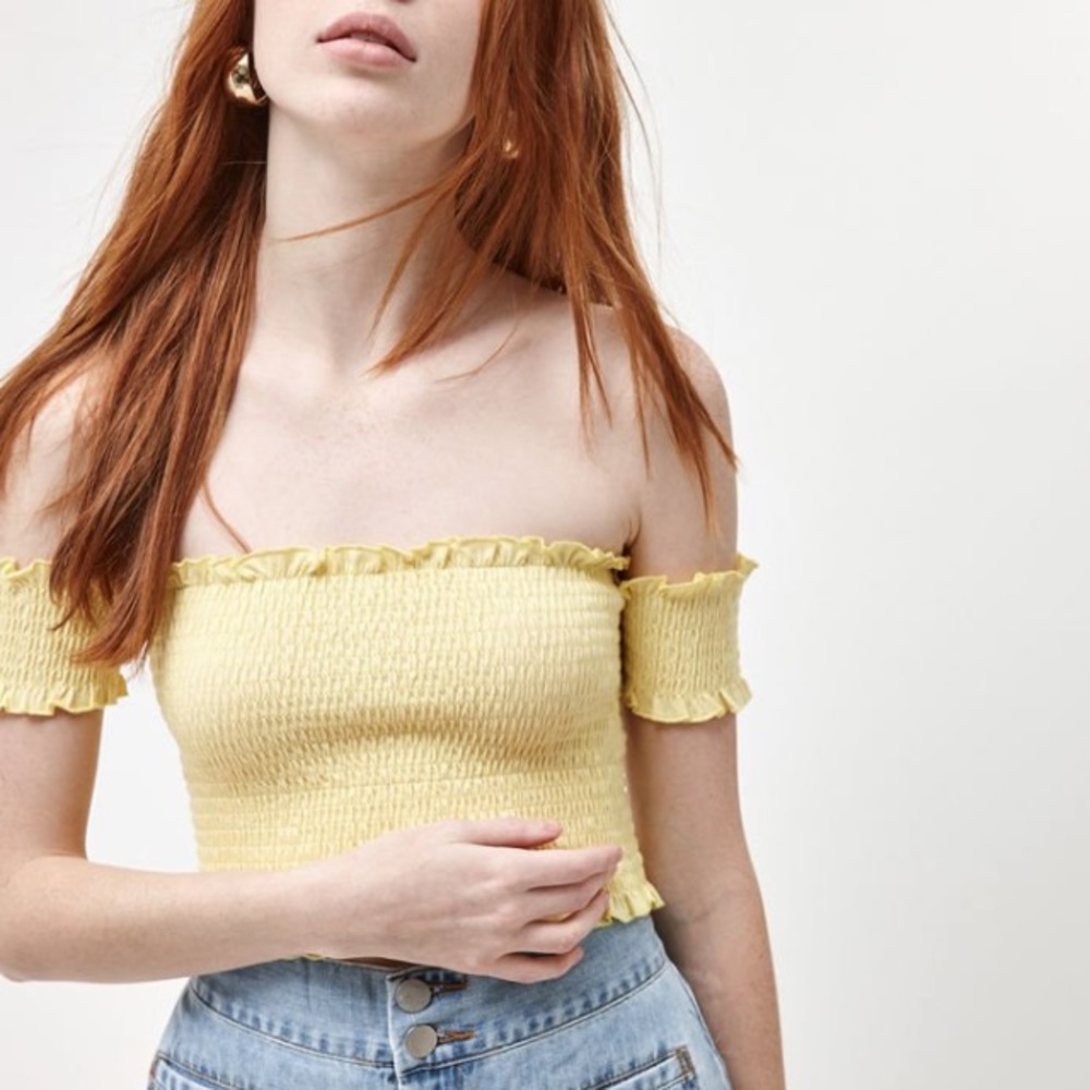 Lettuce Edge Yellow Crop Top